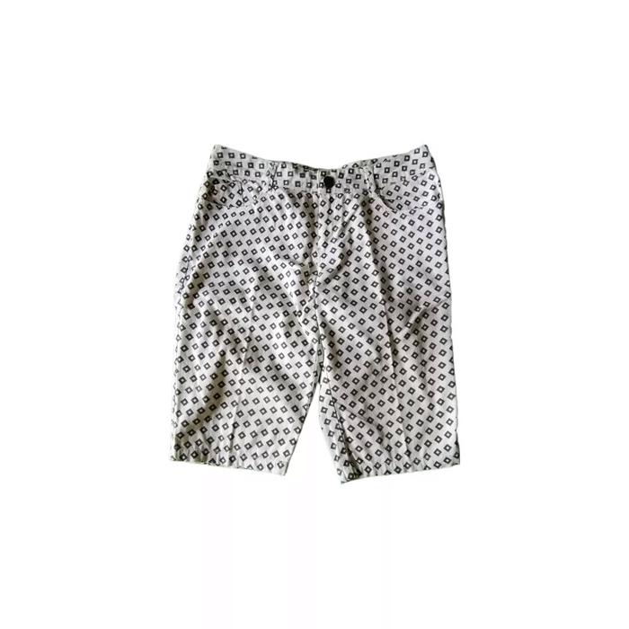 Basic House Woman White Polkadot Square Pattern Short Pants Celana Pendek Original Second Merch Japa