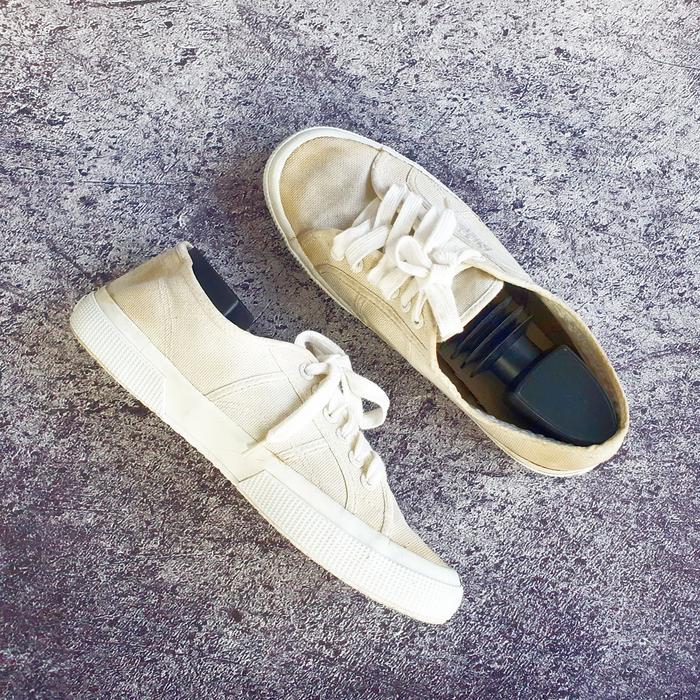 Sepatu Sneakers Superga - Size 41 sd 42 - Original - Second - Preloved