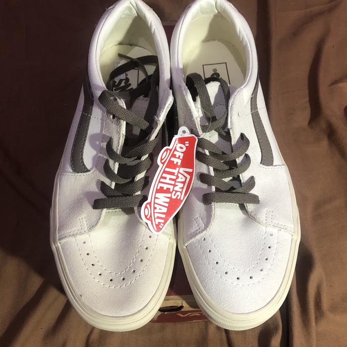 EX DISPLAY PT NAVYA VANS SK8 LOW WHITE SUEDE LEATHER ORIGINAL RESMI STORE