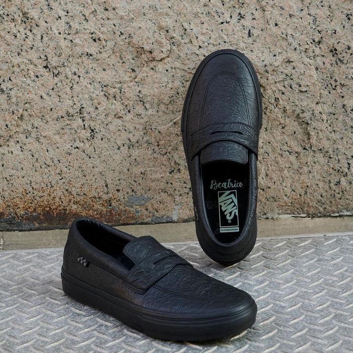 VANS SKATE STYLE 53 x BEATRICE DOMOND -  BLACK LEATHER