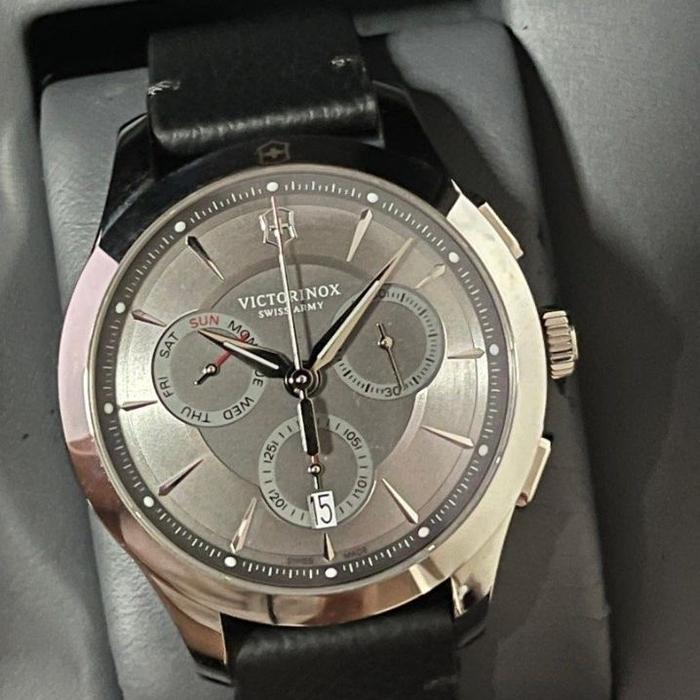 Victorinox Swiss Army VSA Alliance 241748 Chronograph