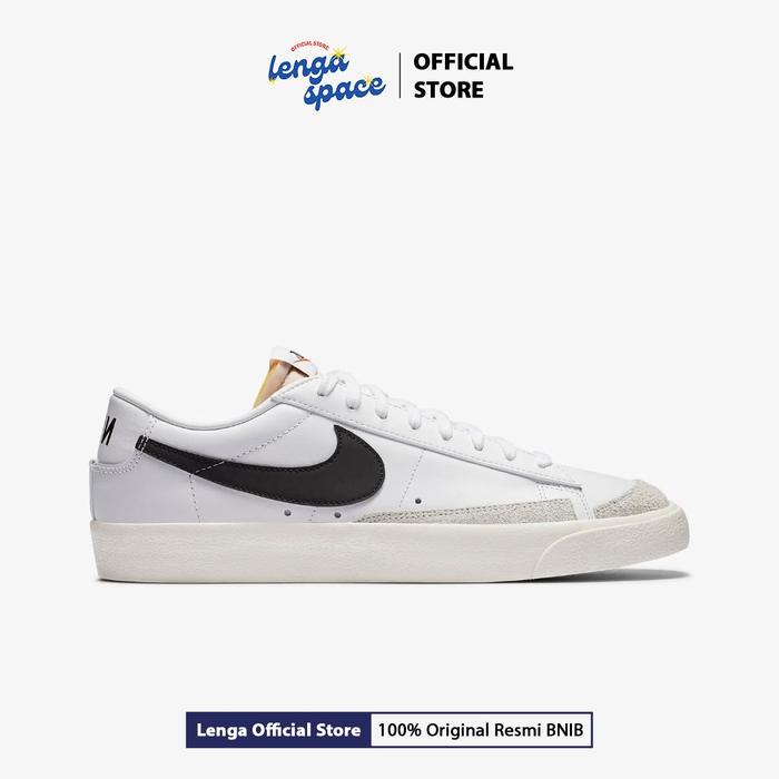 Sepatu Sneakers Pria NK Blazer Low '77 Vintage - White/Sail (DA6364-101) Original