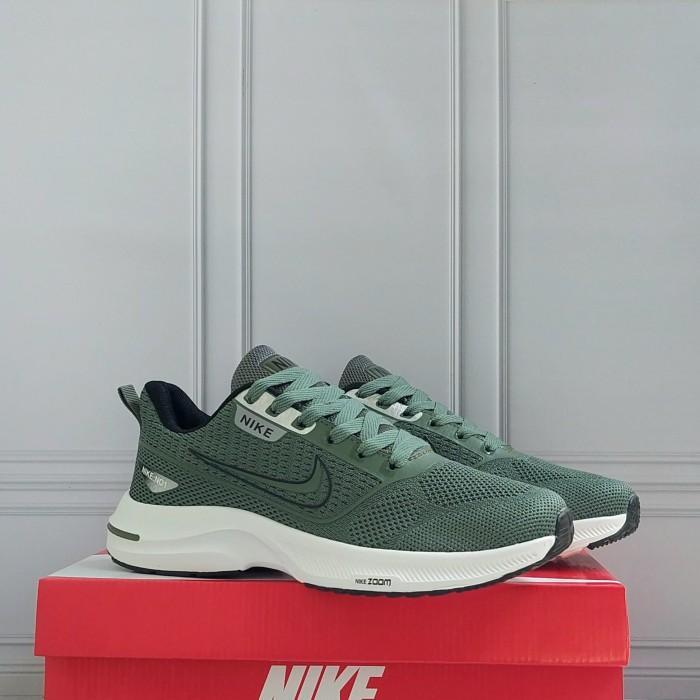 Sepatu Sneakers Pria Nik Zoom X Black Terlaris