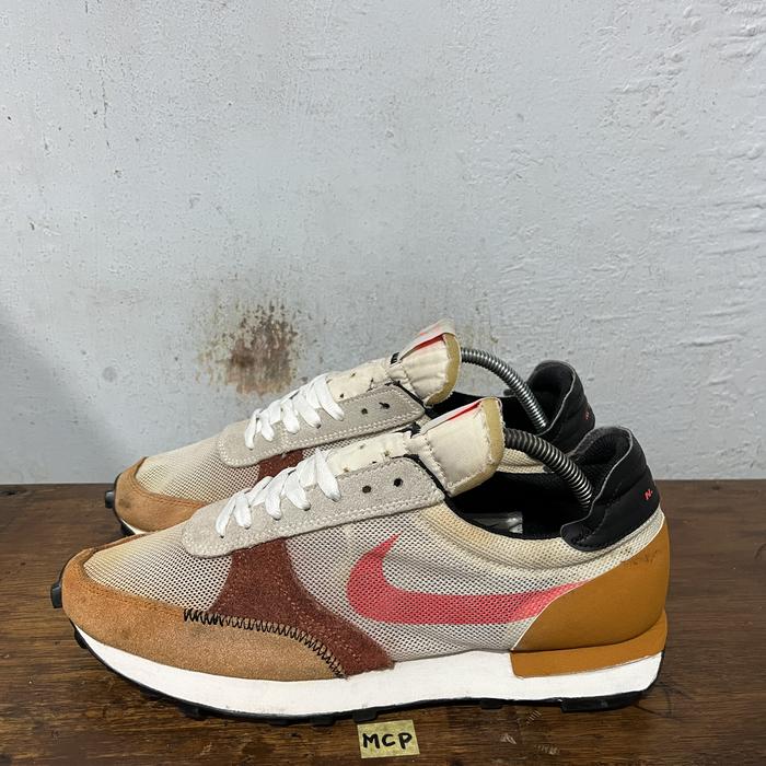 Sepatu second ori nike daybreak n354 size 43