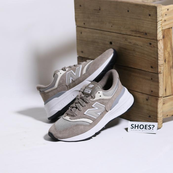 sepatu sneaker n*w bal*nce 997R Shadow brown/Grey/white original