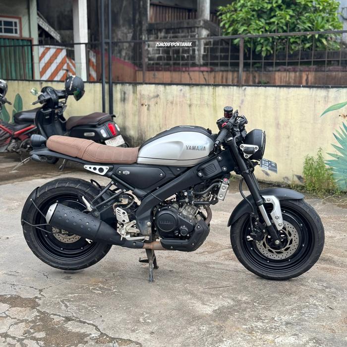 Xsr155 Wheeldop ring 17…….
