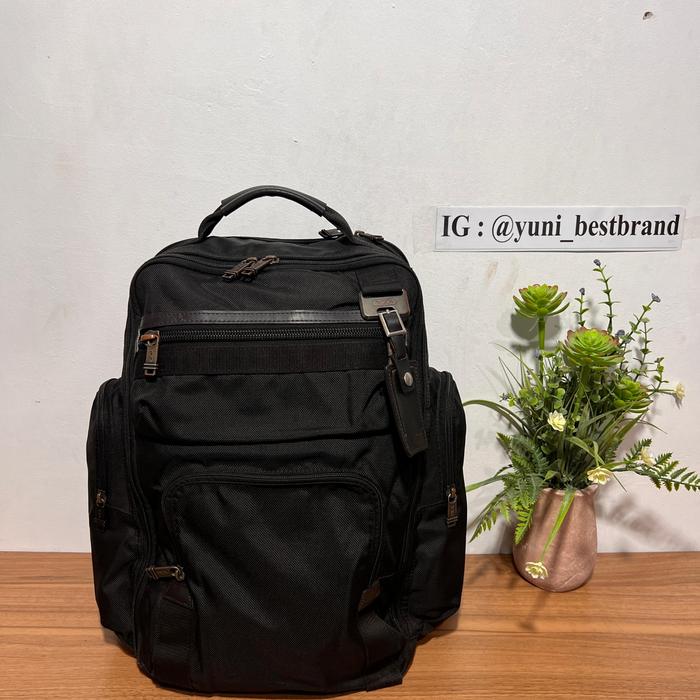 tumi gilman laptop backpack