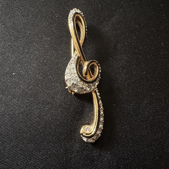 Swarovs Music Treble Brooch