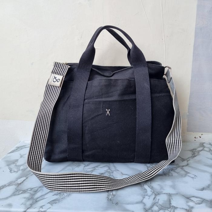 TAS SELEMPANG WANITA JOSEPH STACEY SECOND BRANDEDHITAM / TAS SLING JOSEPH STACEY HITAM