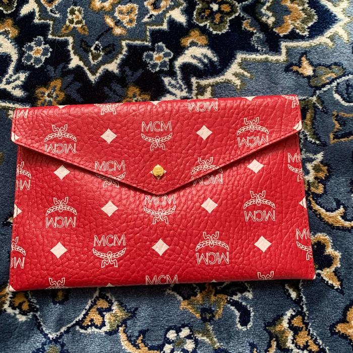 preloved MCM wallet dompet MCM pouch MCM