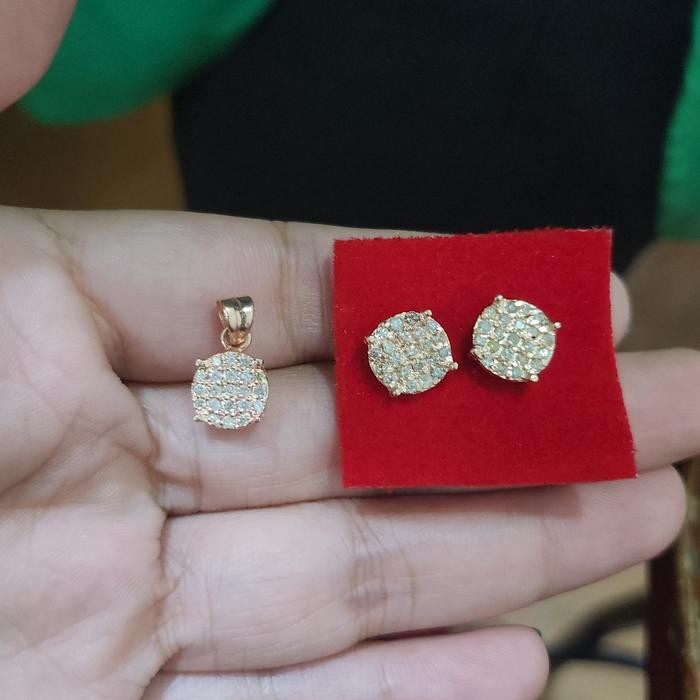Berlian Medan (Set Bulat Liontin + Anting)