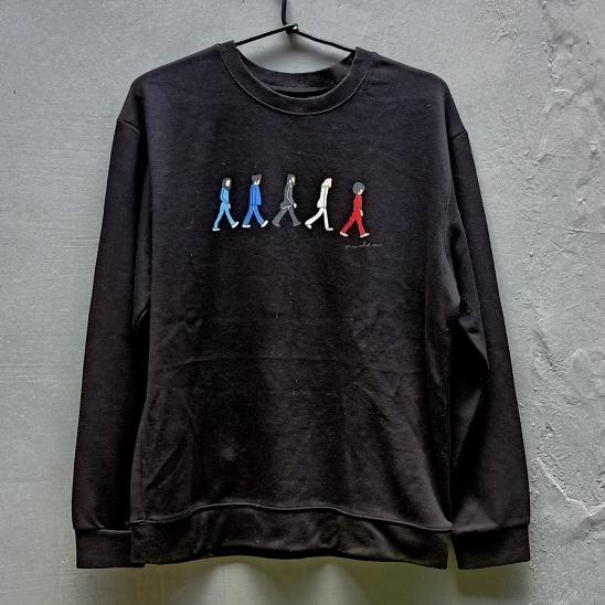 Sweater Crewneck Band THE BEATLES Cartoon | Thrift Bekas Second Preloved