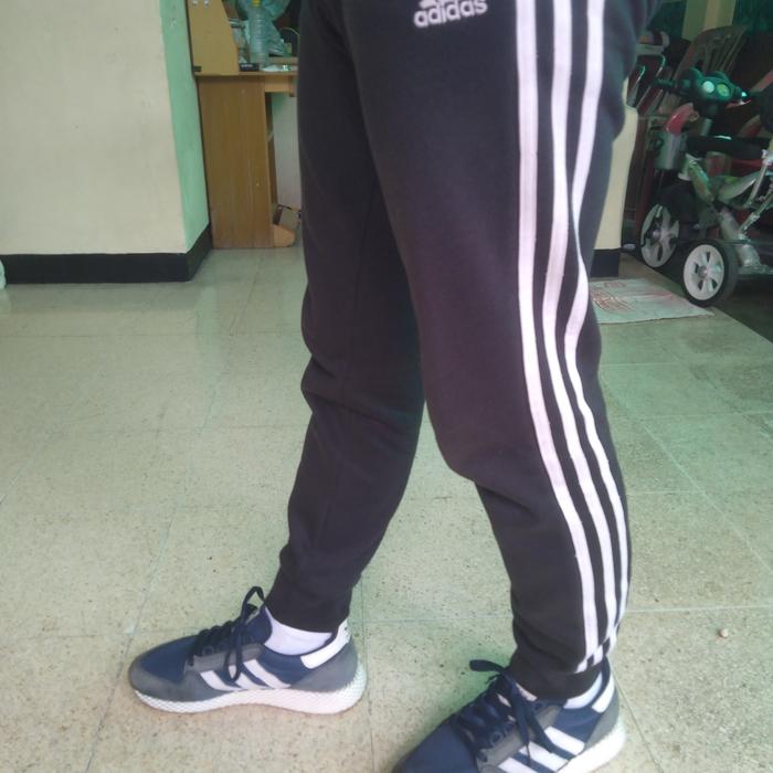 sepatu Adidas forest grove original