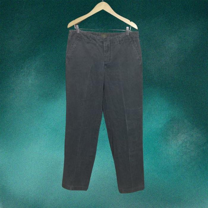 Celana panjang Calvin Klein khakis second original made in Tunisia