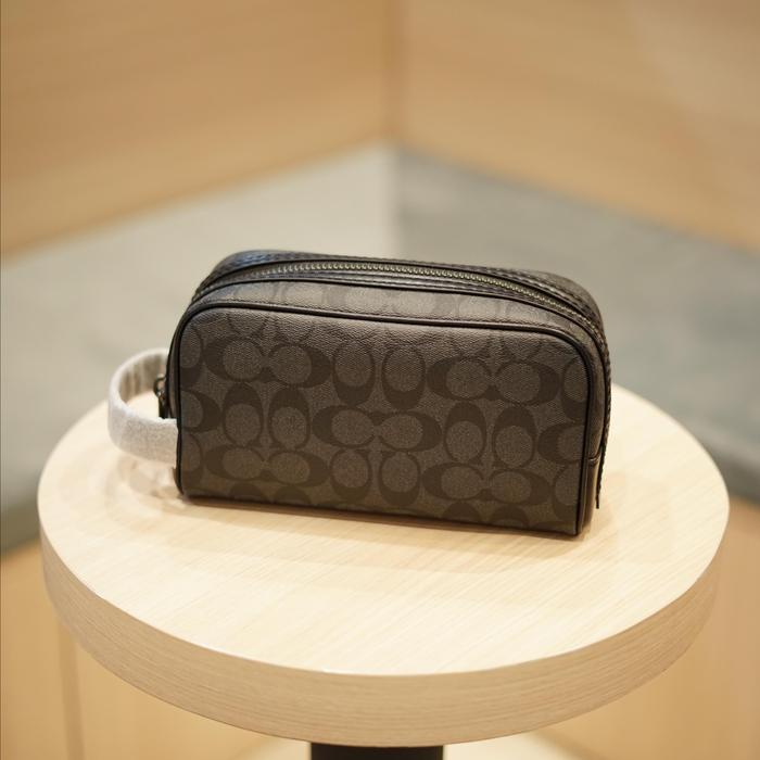 Coach Clutch Cc Travel Kit Medium In Charcoal Tas Pouch Pria dan Wanita Original Hype