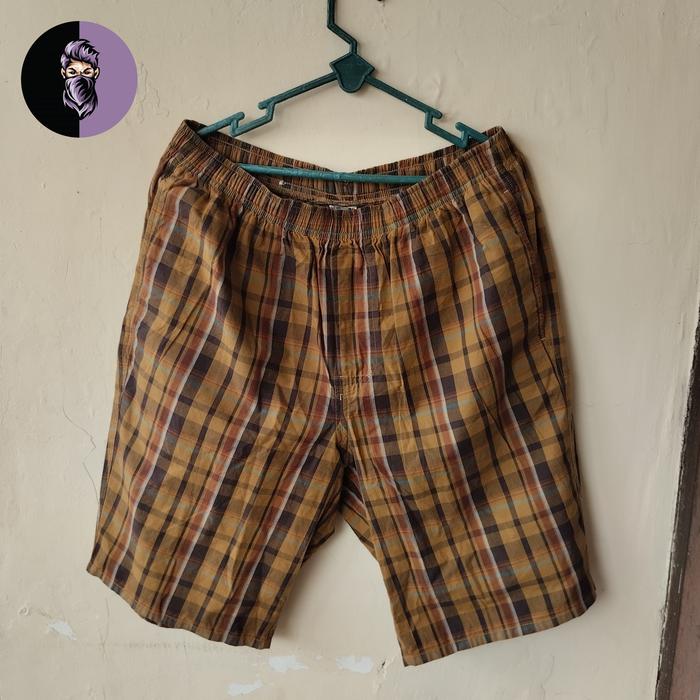 Short Pants Uniqlo Tartan Original Pria Celana Pendek Casual Hitam Wanita Distro Katun