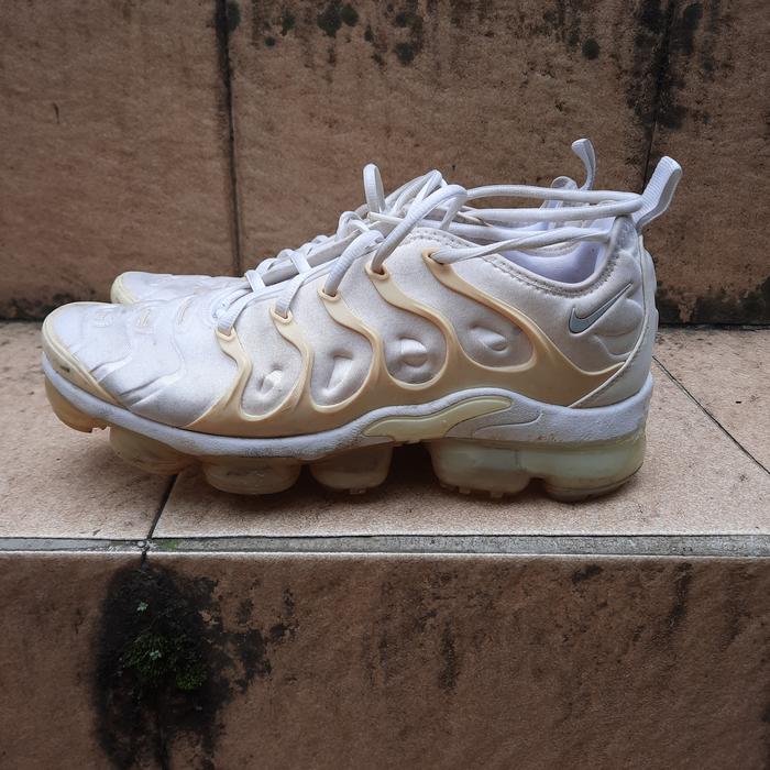 Nike Vapormax Plus Tripple White Size 43