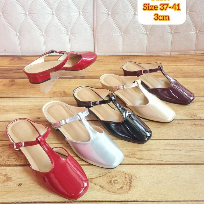 Sepatu Sendal Selop Flatshoes Wanita Branded Kekinian Terbaru