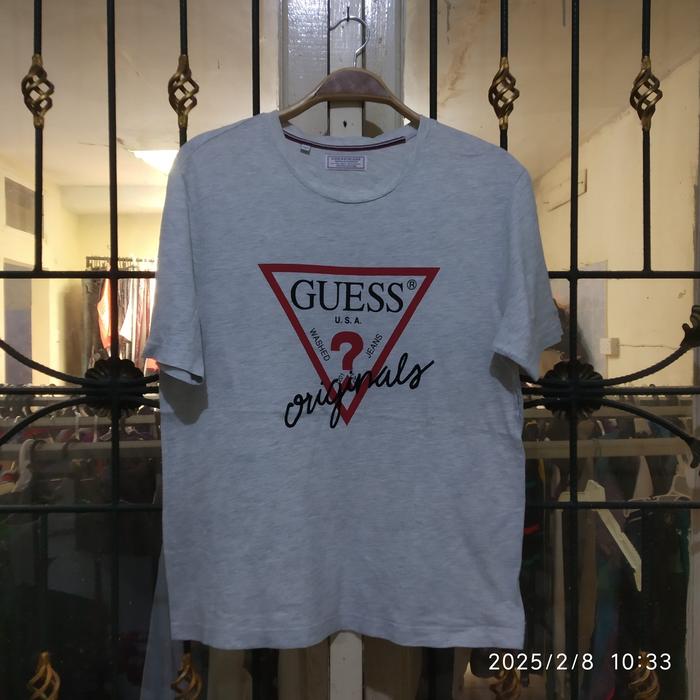 kaos guess original Good condition