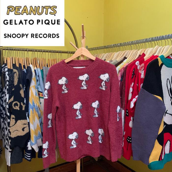 Sweater rajut brand PEANUTS GELATO PIQUE snoopy