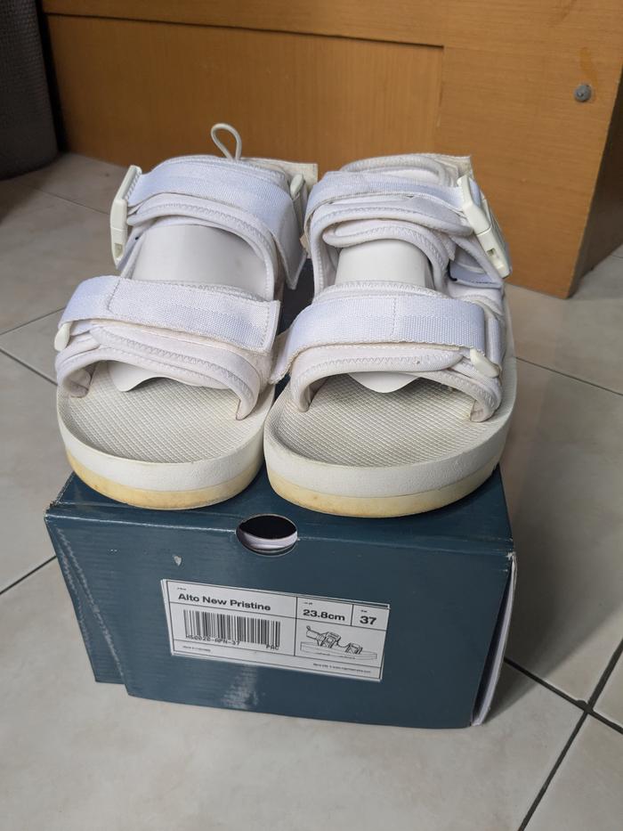 Hijack Sandal Alto New Pristine