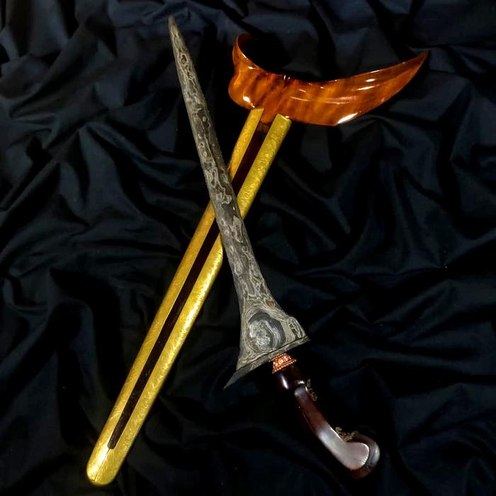 Keris Brojol Pamor Kolomunyeng Tangguh Pajajaran Sepuh Kuno Wingit