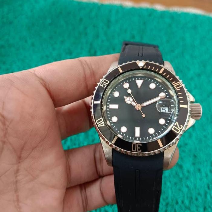 jam Automatic mesin miyota kondisinya layak pakai no baret2