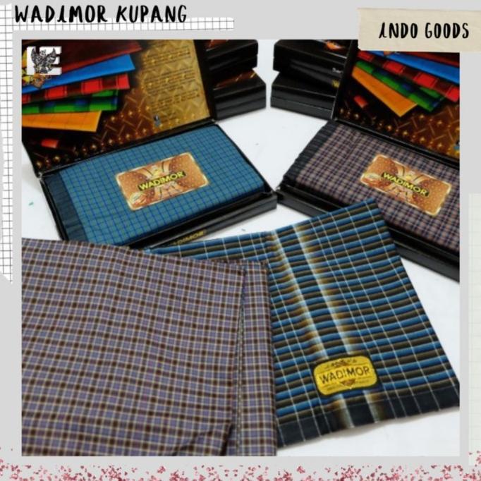Sarung Tenun Premium Dewasa Cap Wadimor Motif Kupang Kotak Kecil-Kecil