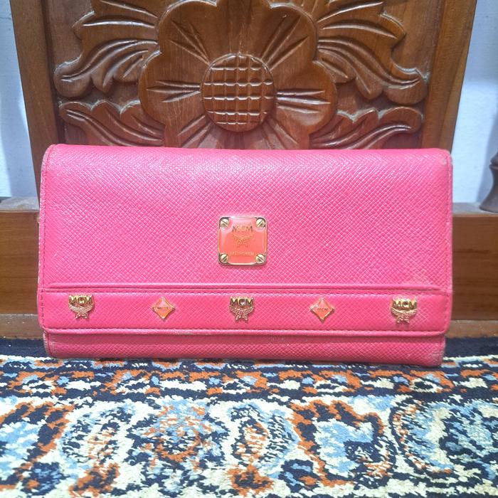 dompet mcm wanita warna pink