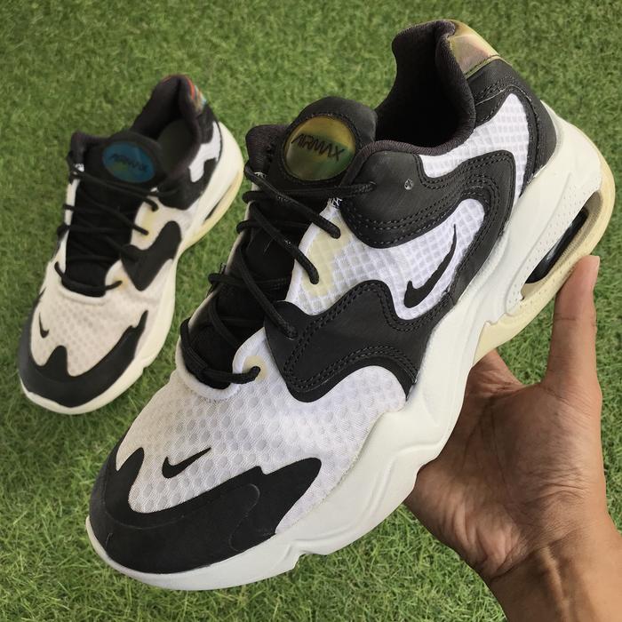 N1K3 Air Max 2X BW size 41 sneakers preloved