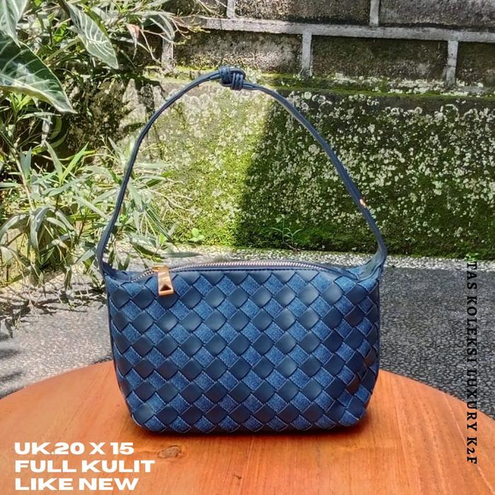 Tas wanita preloved branded BottegaVen*, zipRiri kulit asli limited edition