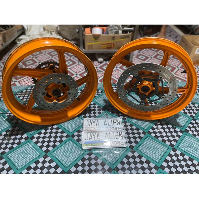VELG CBR250R THAILAND UK 275/400 RING17 , ORANYE VELG CBR250R CBU THAILAND , VELG CBR 250 LENGKAP