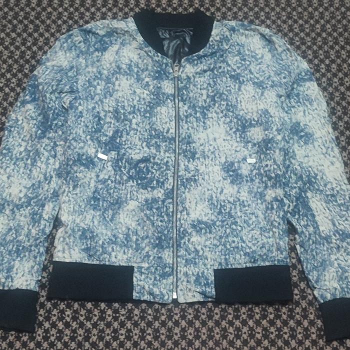 Jaket Casual Bomber Codes Combine Running Reversible Motif Marble