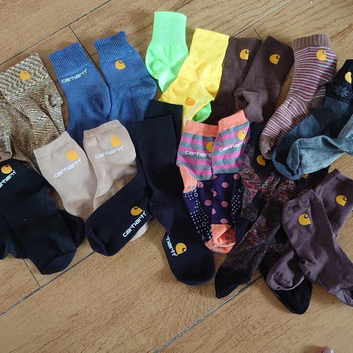Kaos Kaki Brand Thrift Second Wear By Carhartt