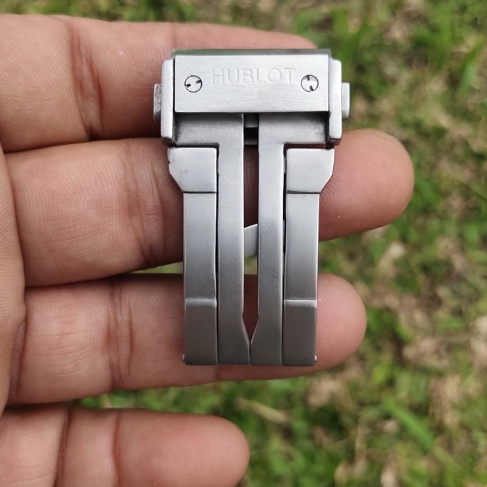 (Harga Net) Jual Murah WAJIB Transaksi Offline Hublot King Power Titanium Ceramic Silver Deployant C