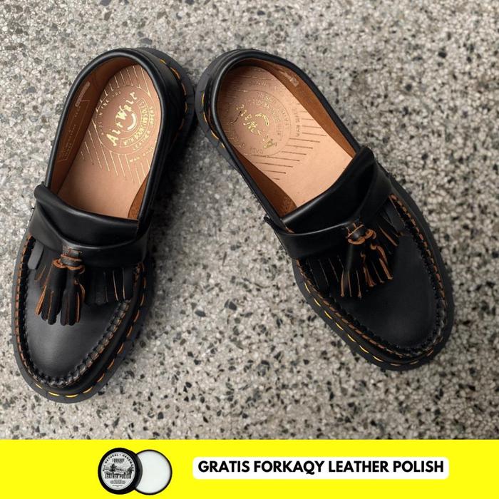 Dr. Martens Adrian Tassel Vintage Black Quilon Made In England