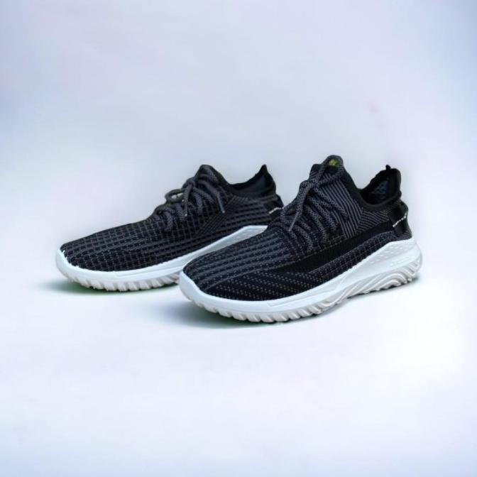 J-NICE SEPATU SPORT SNEAKERS BERTALI