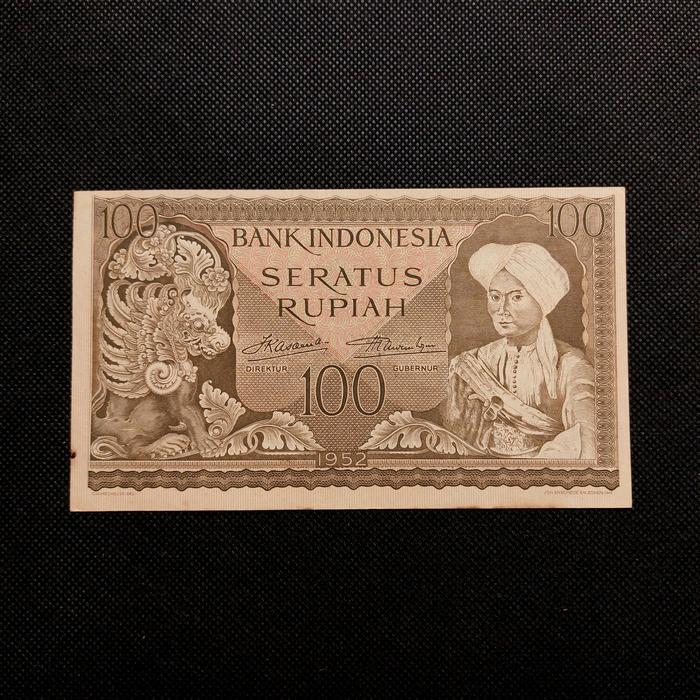 Uang Kertas Kuno 100 Rupiah seri Budaya Seri ZG