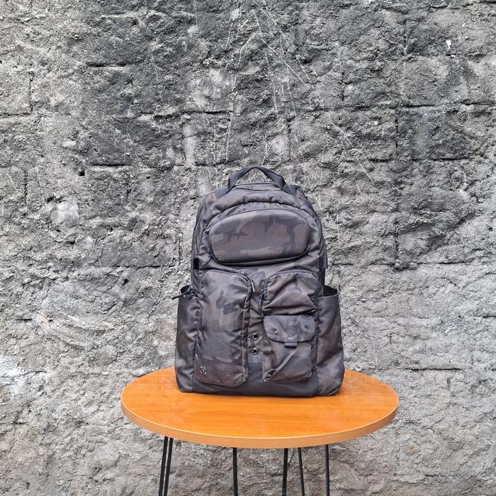 Lululemon Cruiser Backpack Woodland Camo Multi Green