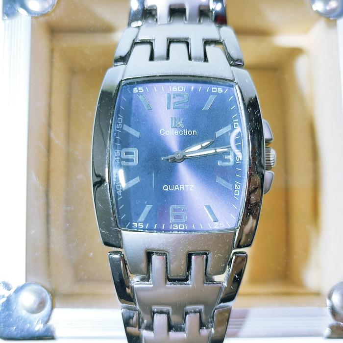 JAM TANGAN QUARTZ IIK COLLECTION WATER RESISTANT STAINLESS STEEL SEKON KONDISI BAIK