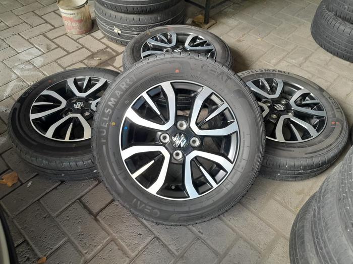 VELG MOBIL BEKAS COPOTAN STD SPRESSO RING 14 LEBAR 5 PCD 4X100 ET40 + BAN FUELSMART 165 70 R14
