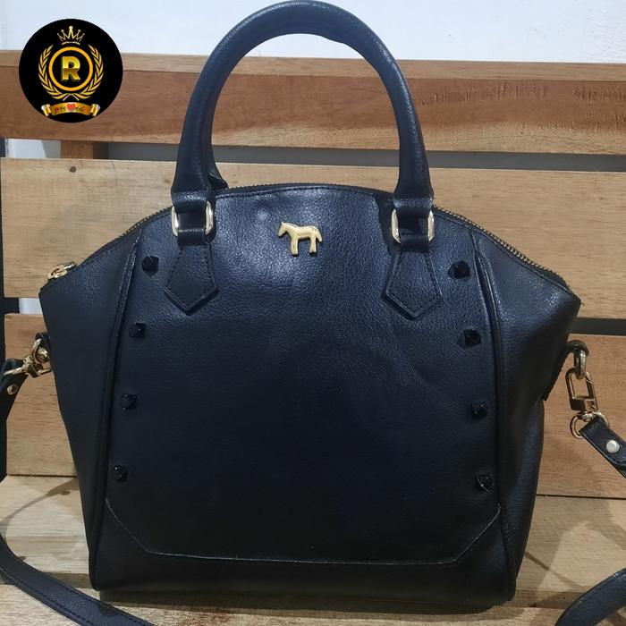 Lapalette Sling Bag Original Black color