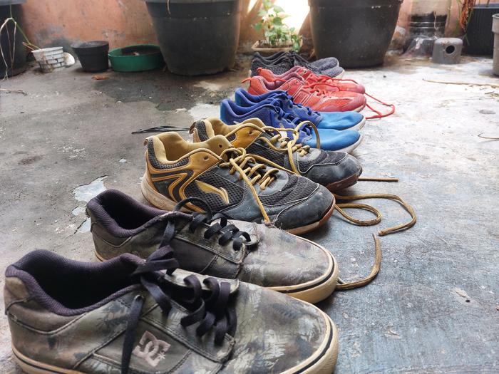 Sepatu Second Bekas Sepatu Sneakers Casual / Sepatu Sport Nike, New Balance, DC Shoes, Lining