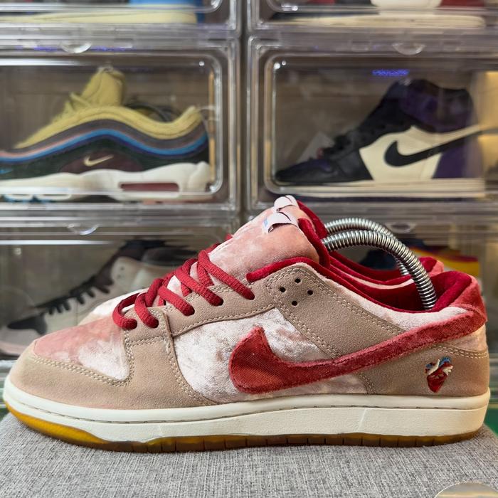 SB DUNK LOW STRANGELOVE SKATEBOARDS , SB DUNK LOW STRANGELOVE , SB DUNK LOW SKATEBOARDS , SB DUNK , 