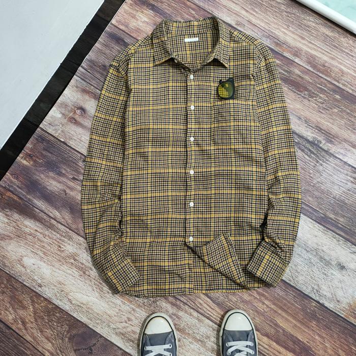 FL12 kemeja lengan panjang flanel Uniqlo size XL cowok pria flannel kotak tartan casual vintage plai