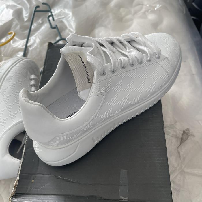 Sepatu sneaker ori emporio armani size 42