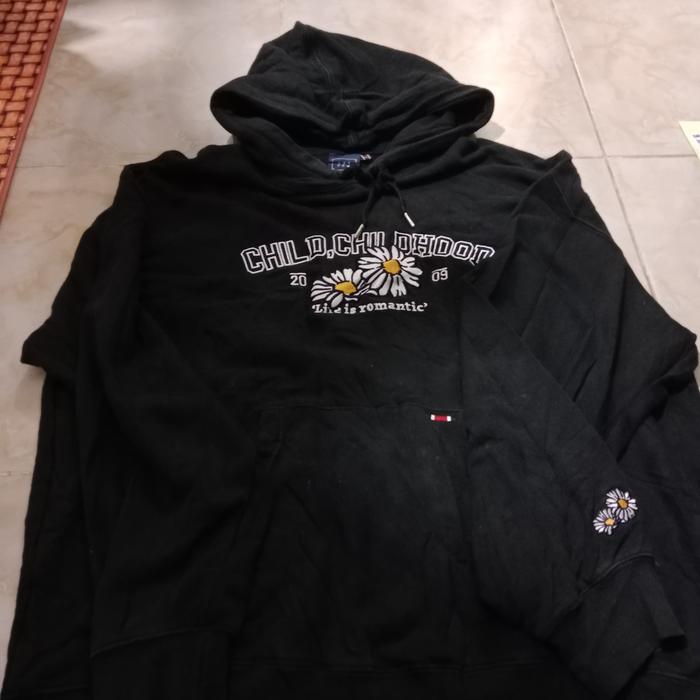 Hoodie RAT CRW warna hitam size XL kondisi 90%