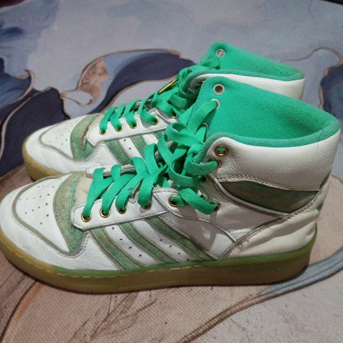 Sepatu Branded Adidas High Kulit 41,5 (Second)