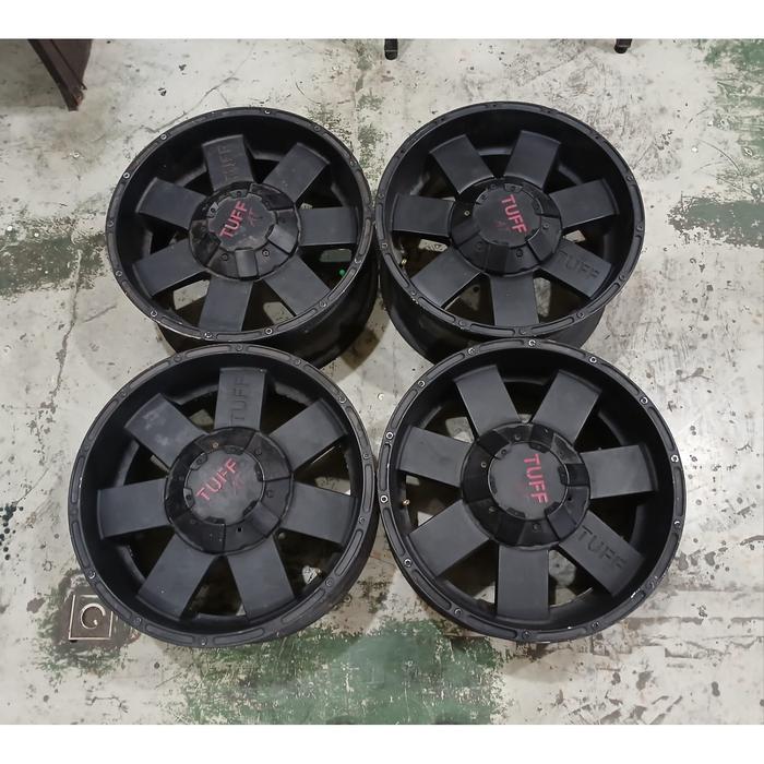 velg mobil bekas murah Tuff R18 pcd 5x139,7 cocok untuk Tuff, Jimny, Escudo