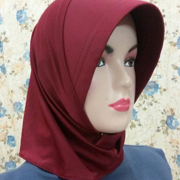 Inner Jilbab/Bergo pendek/bergo mini/anak kerudung/Jilbab instan  Maroon bahan kaos